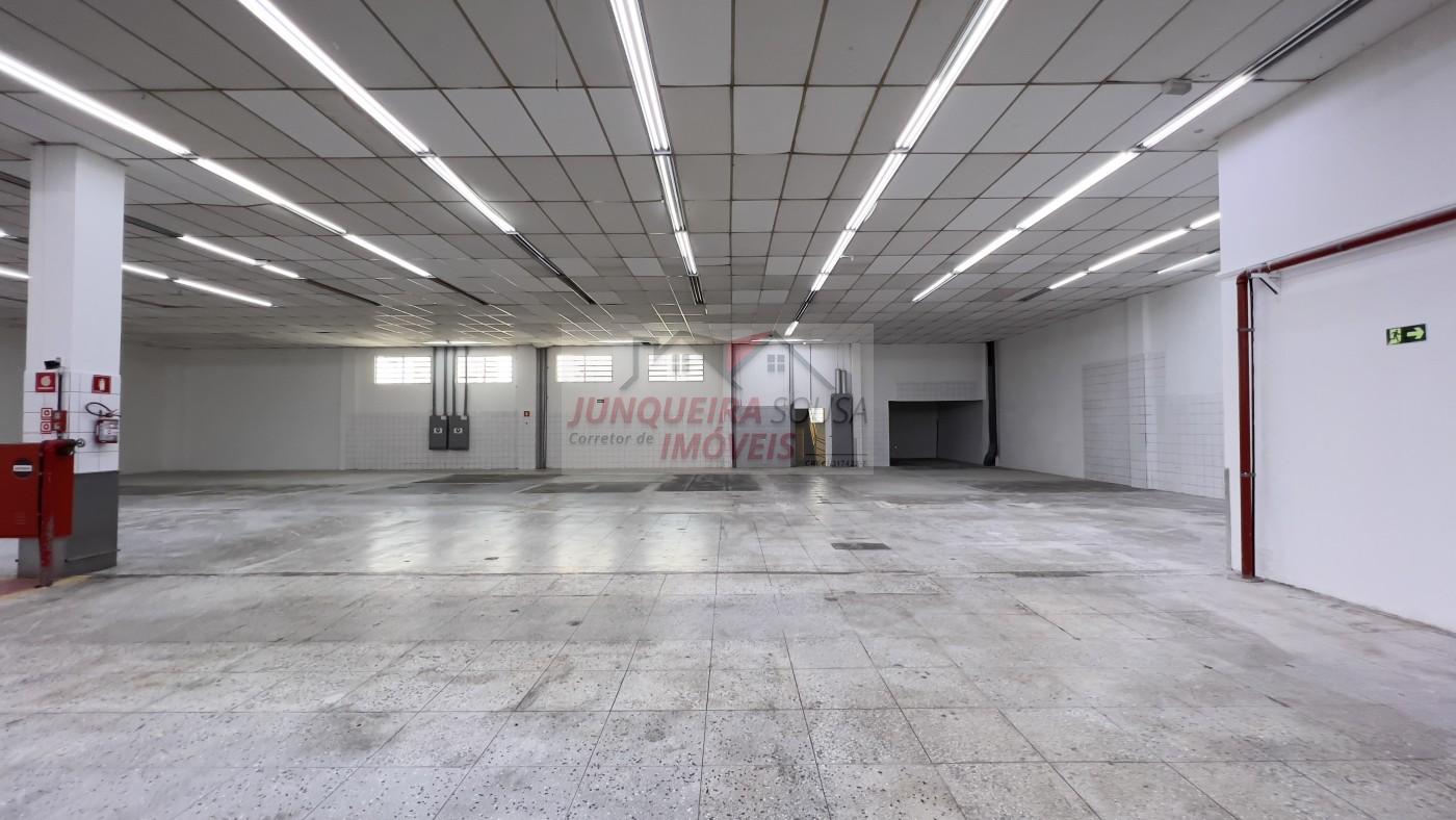Prédio Inteiro - Foto 33